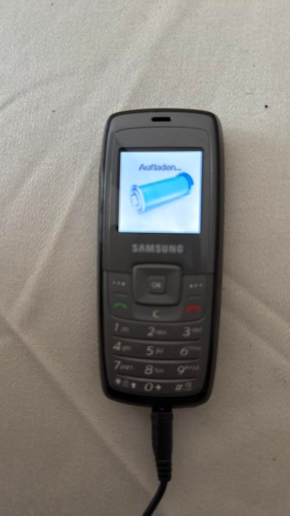 Samsung SGH-C140 Mobiele Telefoon met Oplader, Gebruikt, Overige modellen, Geen camera, Zwart