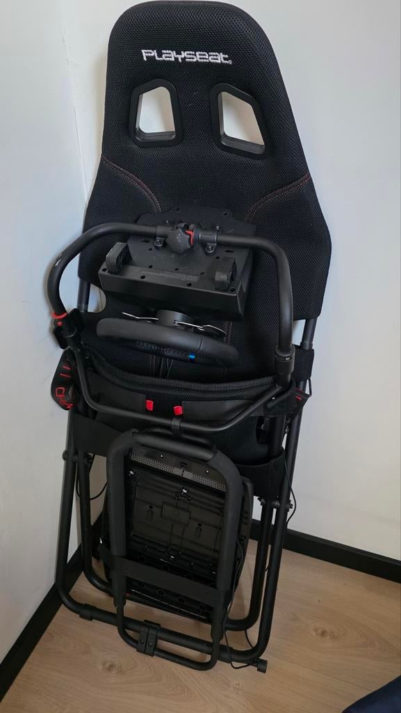 Playseat met Logitech stuur en pedalen, Ophalen of Verzenden