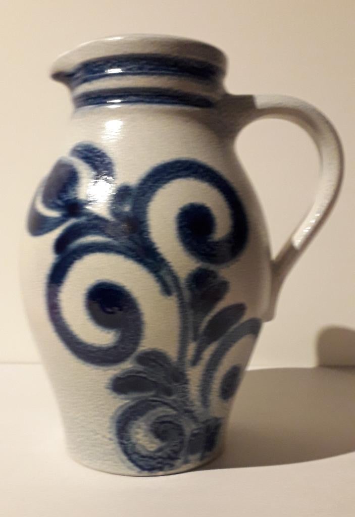 mooi gedecoreeerde Knodgen schenkkan / vaas, Ophalen of Verzenden