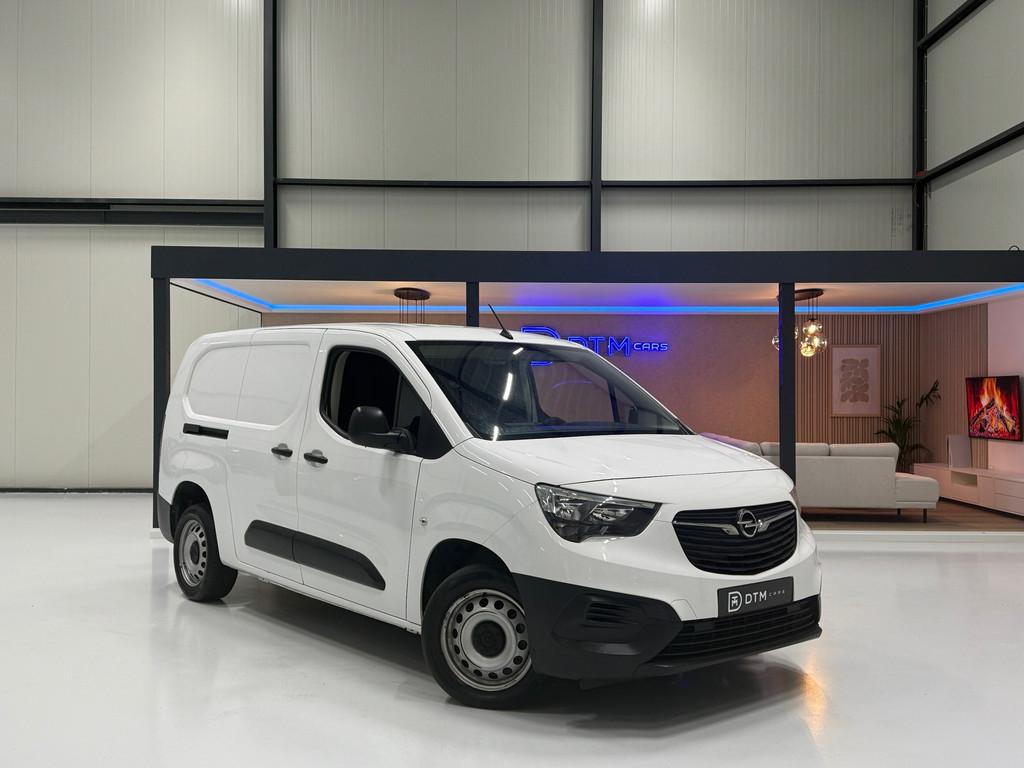 Opel Combo 1.5D L2H1 Edition 130 pk Airco | Cruise Control |, Voorwielaandrijving, Stof, 4 cilinders, Wit