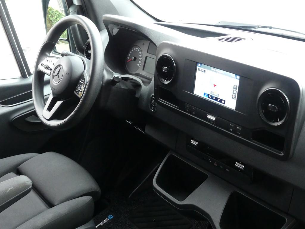 Mercedes-Benz Sprinter 317 CDI L2H2 Camera/PDC/Navigatie/Cru, Automaat, Achterwielaandrijving, Gebruikt, Euro 6