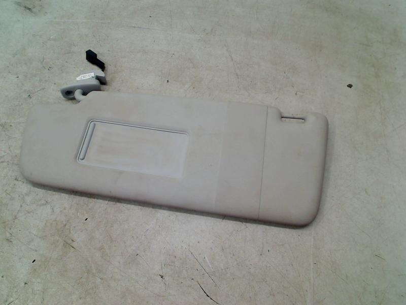 Zonneklep Links grijs Volkswagen Touran (1T1/T2) 1T0857551F, Auto-onderdelen, Gebruikt, Volkswagen, Volkswagen AG, Kundenbetreuung@volkswagen.de