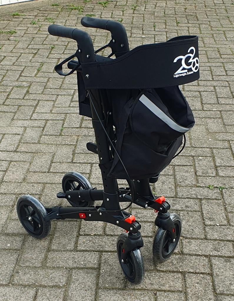 Lichtgewicht Rollator dubbel inklapbaar NIEUW, Diversen, Lichtgewicht, Rollator 2020, Rollator 2020, Nieuw