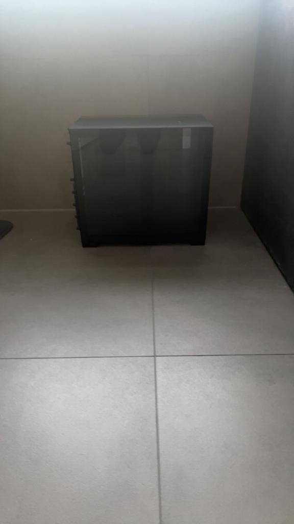 Lian li O11 Dynamic mini, Computers en Software, Computerbehuizingen, Ophalen of Verzenden