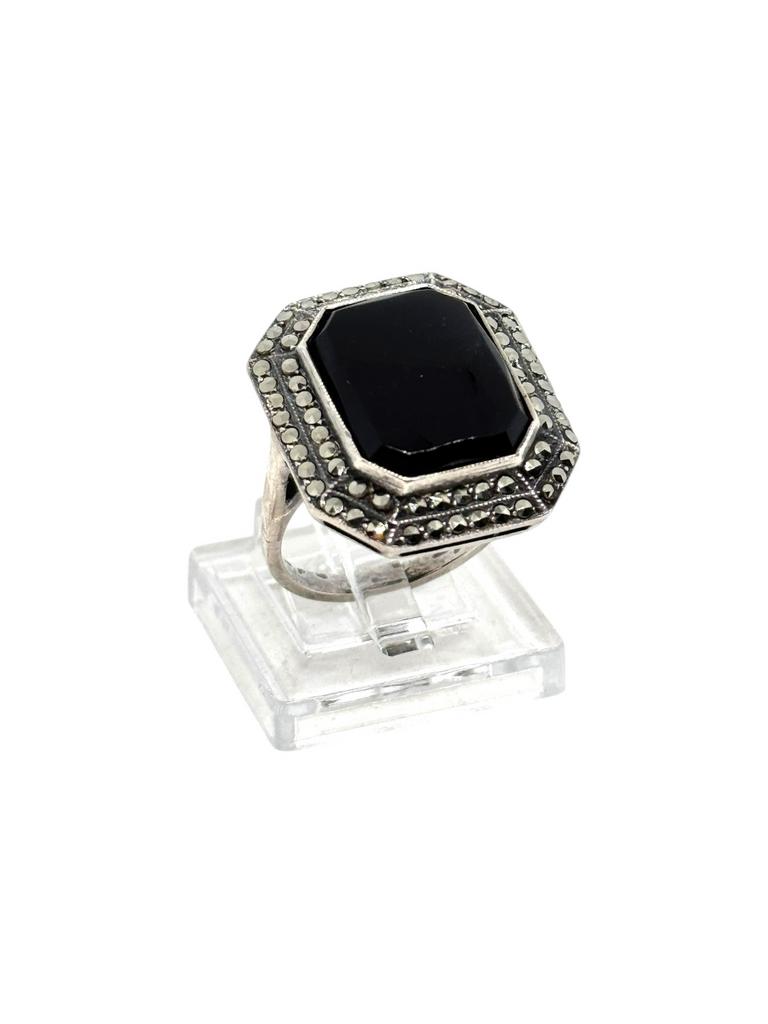 Zilveren Art Deco ring met onyx en marcasiet, maat 53/13, Gebruikt, Ophalen of Verzenden, 17 tot 18, Met edelsteen