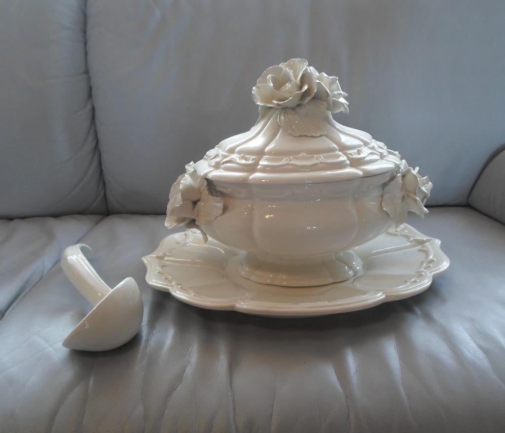 Ardalt Fiori Bassano Tureen Italy, Ophalen of Verzenden