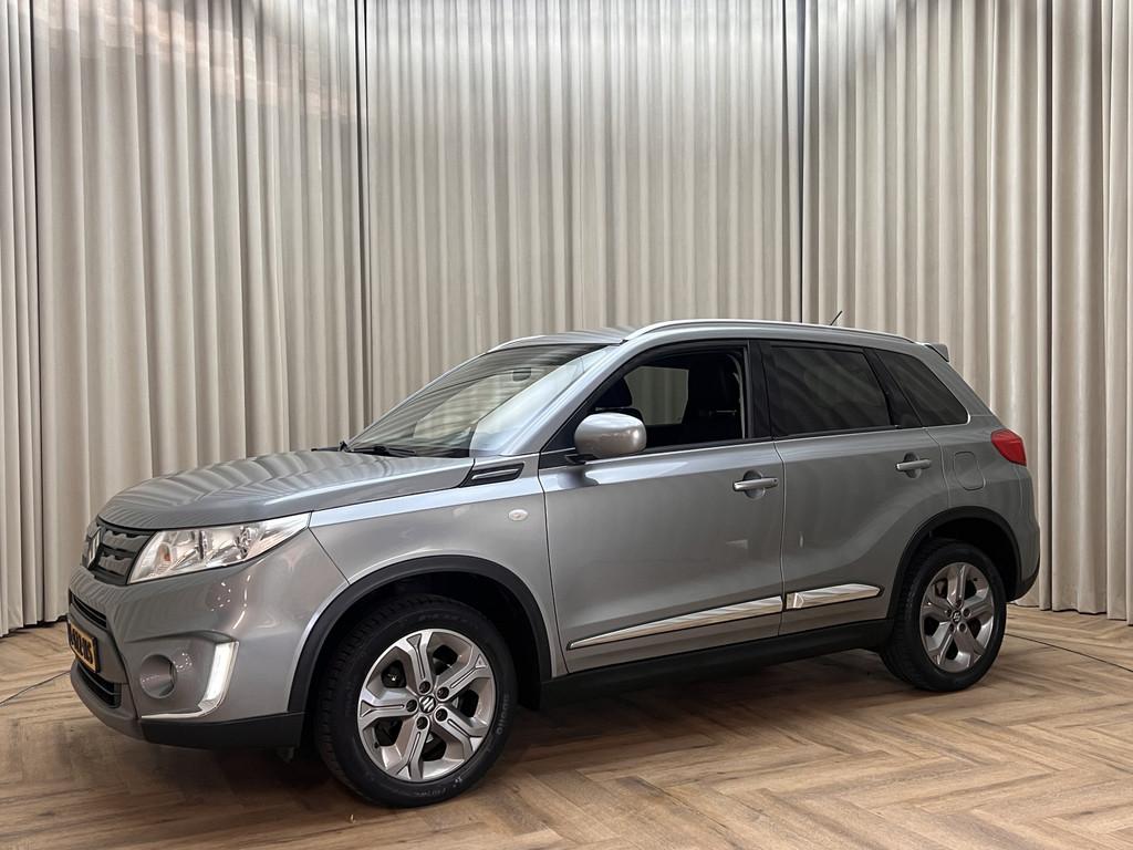 Suzuki Vitara 1.6 Comfort *Afn. Trekhaak* Navigatie / Cruise, Auto's, Suzuki, Voorwielaandrijving, Stof, Euro 6, 4 cilinders