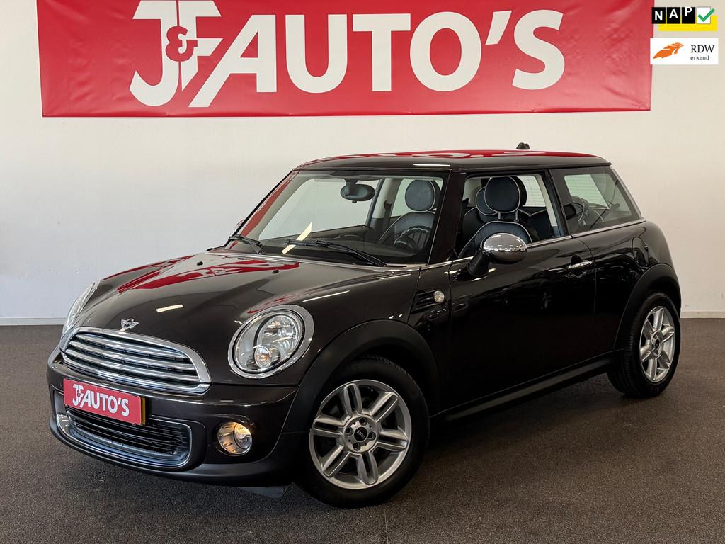 Mini Mini 1.6 COOPER|NAVIGATIE|CRUISE|ECC AIRCO|LEDER, Voorwielaandrijving, Gebruikt, 4 cilinders, 4 stoelen