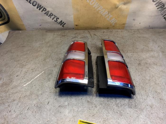 Achterlichtset links + rechts van een Suzuki Jimny, Auto-onderdelen, Gebruikt, -, -, Ophalen of Verzenden