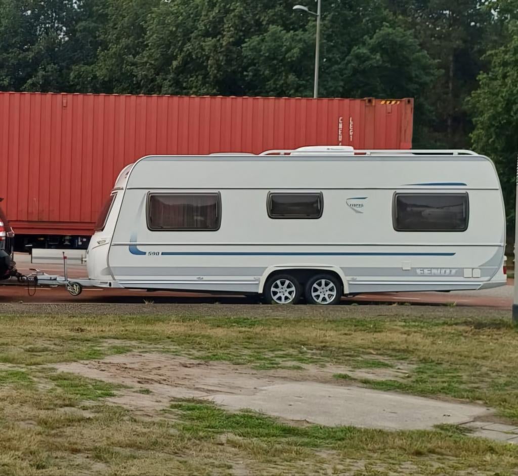 Fendt Topas 590: Luxe Caravan met Mover, Airco & Voortent, Caravans en Kamperen, Rondzit, Airco, Particulier, Fendt