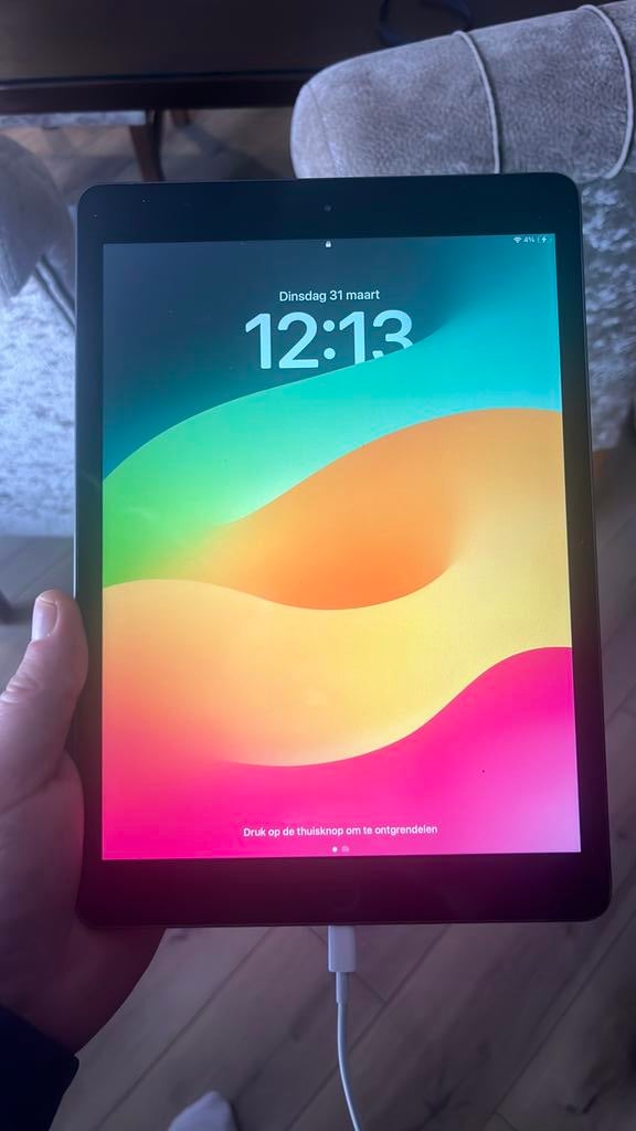 Ipad 8e generatie nette staat, Computers en Software, Apple iPads, 10 inch, 32 GB, Apple iPad, Ophalen of Verzenden