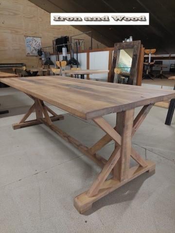 Oud eiken stoere wagonplanken bureau(tafel) met kruispoot, Ophalen, Nieuw, Bureau