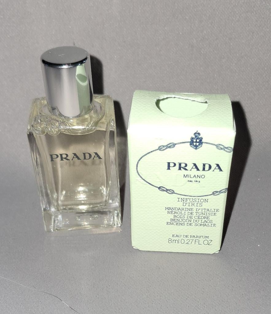 Volle parfum mini Prada infusion +  doosje, Ophalen of Verzenden, Zo goed als nieuw, Miniatuur, Gevuld