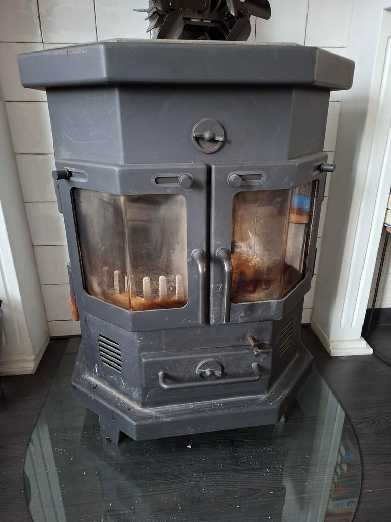 Merk: Brande 82. Houtkachel,  een Faber haard, Gebruikt, Houtkachel, Ophalen of Verzenden, Vrijstaand