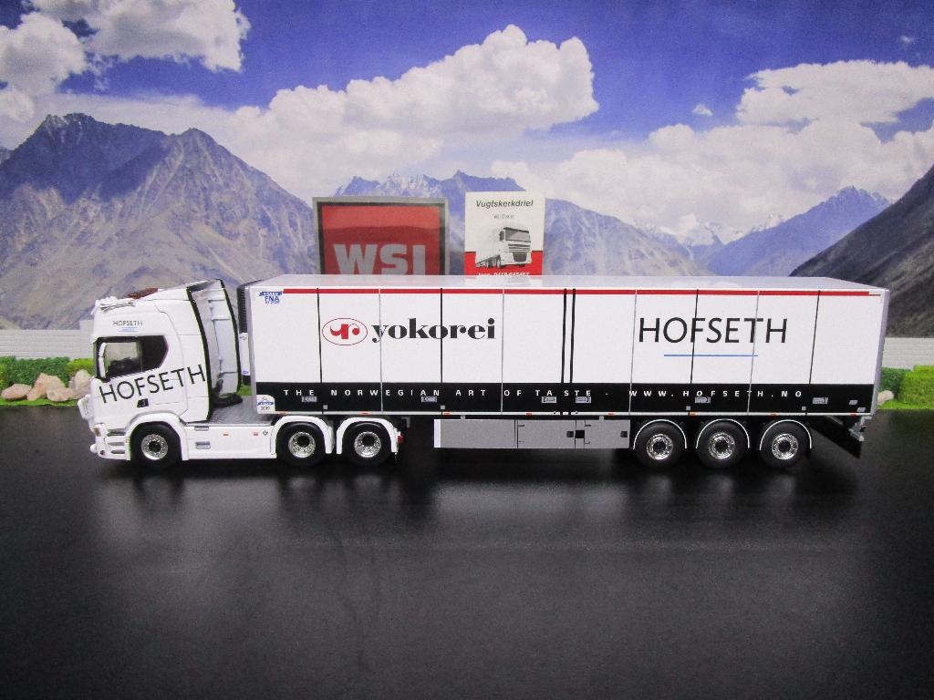 Wsi 01-4222 Scania R Highline CR20H , Hofseth, Ophalen, Nieuw, Bus of Vrachtwagen, Wsi