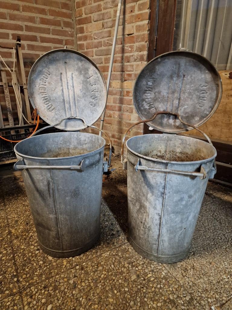 Zinken prullenbak oosterhout en zundert, Tuin en Terras, Ophalen, Gebruikt, Minder dan 30 cm, Minder dan 60 cm