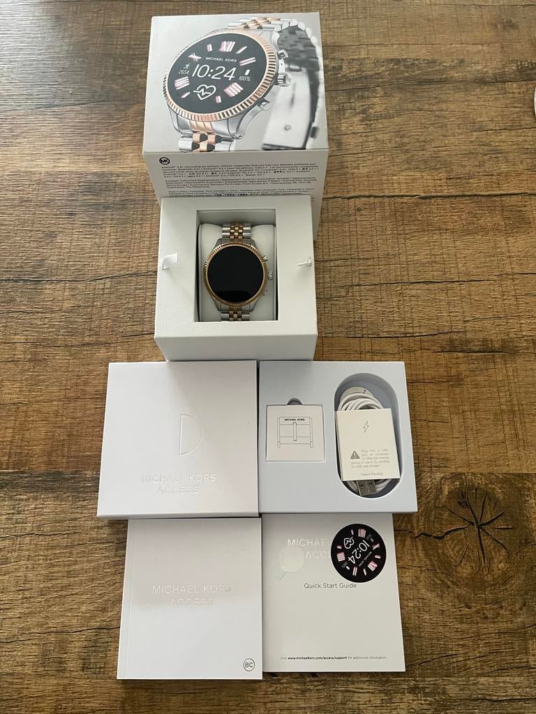 Michael Kors Smartwatch - Zo goed als nieuw, Hartslag, Ophalen of Verzenden, Zo goed als nieuw, Android