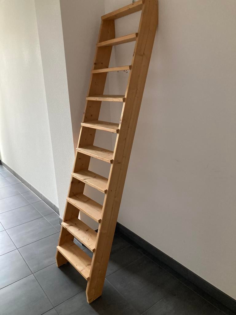 Degelijke zelfgemaakte houten trap, Ophalen, Gebruikt, Trap, 2 tot 4 meter