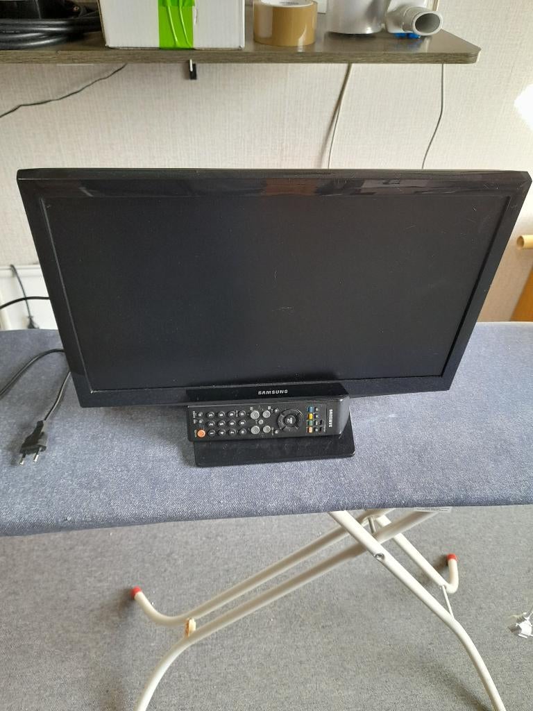 kleine beeldscherm tv, Gebruikt, 50 Hz, LCD, Ophalen of Verzenden