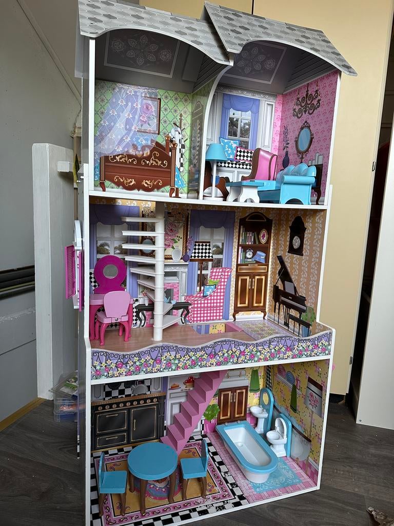 Groot Houten Poppenhuis met Meubels, Kinderen en Baby's, Speelgoed | Poppenhuizen, Gebruikt, Ophalen