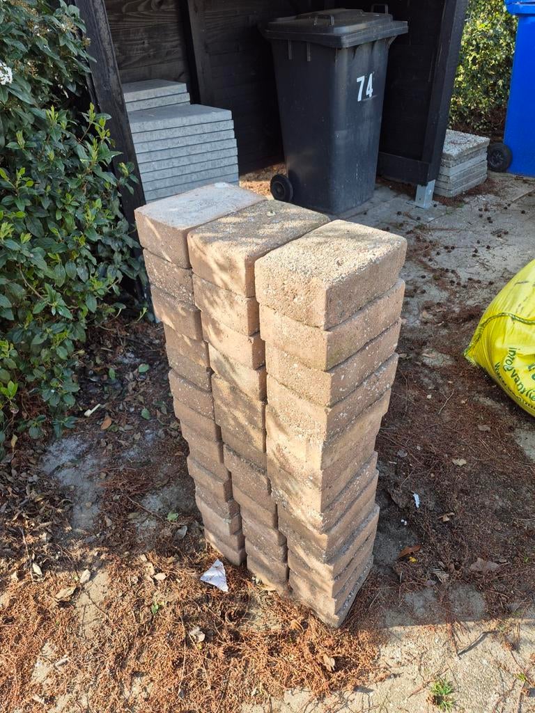 10x20 tegels gratis op te halen, Ophalen, Gebruikt, Minder dan 5 m², Beton