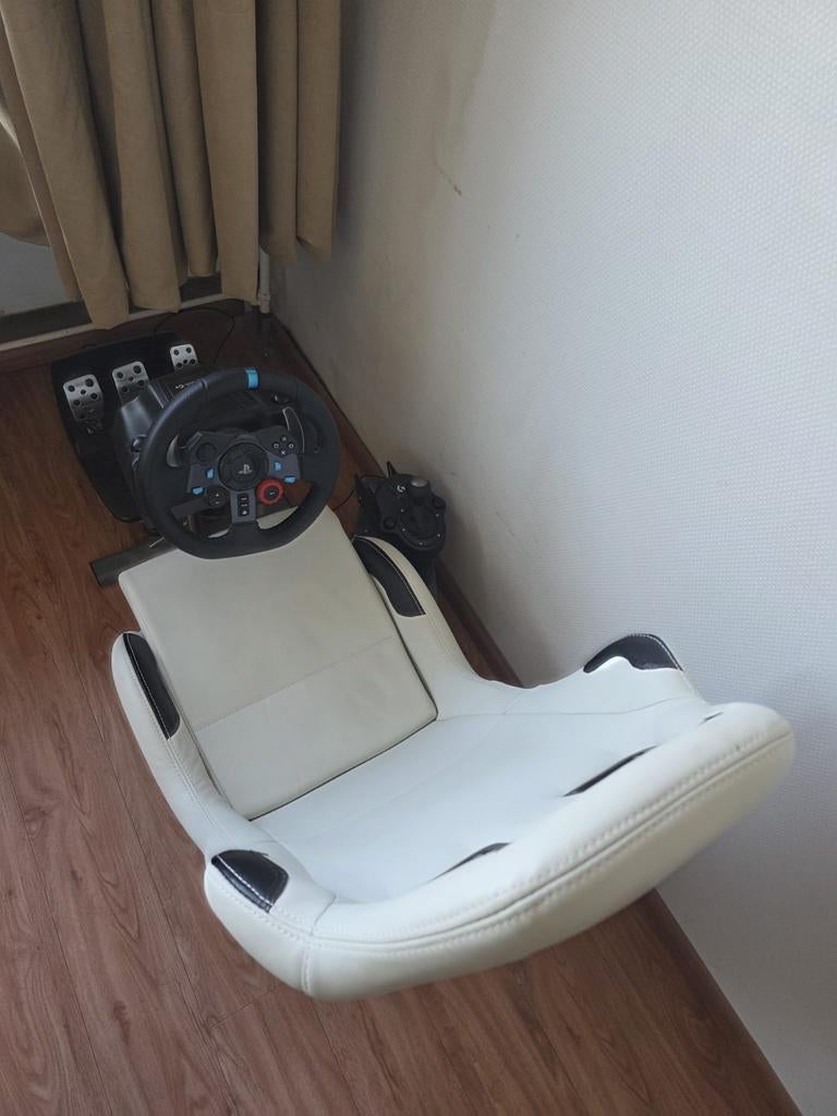 Verstelbare playseat met Logitech G29 stuur en meer, Ophalen, Zo goed als nieuw, Playseat of Racestoel, PlayStation 4