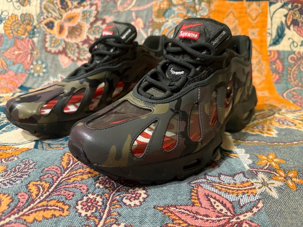 Nike Air Max 96 / Supreme Dark Army/Speed Red-Clear, Ophalen of Verzenden, Nieuw, Overige kleuren, Sneakers of Gympen