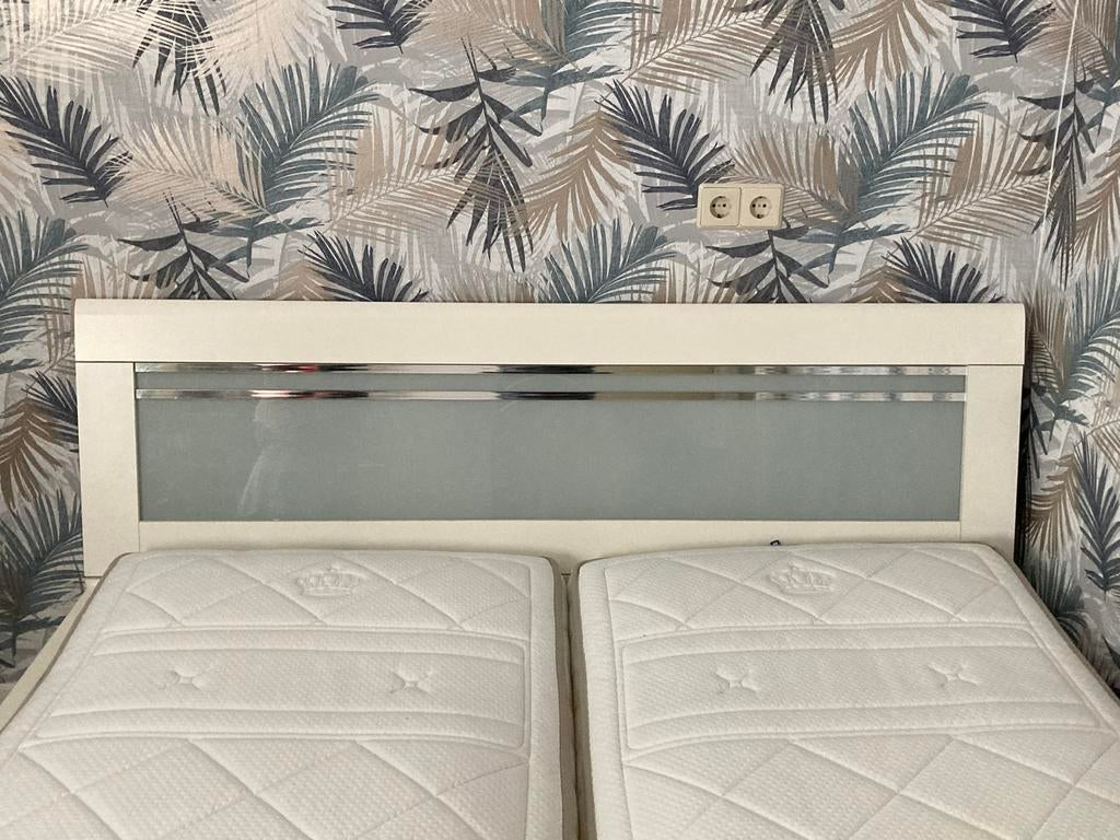 Old wooden white cot with auping mattress, Gebruikt, Wit, Tweepersoons, Ophalen of Verzenden