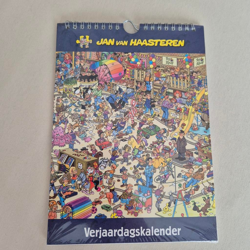 Verjaardag kalender Jan van Haasteren NIEUW, Ophalen of Verzenden, Maandkalender, Nieuw