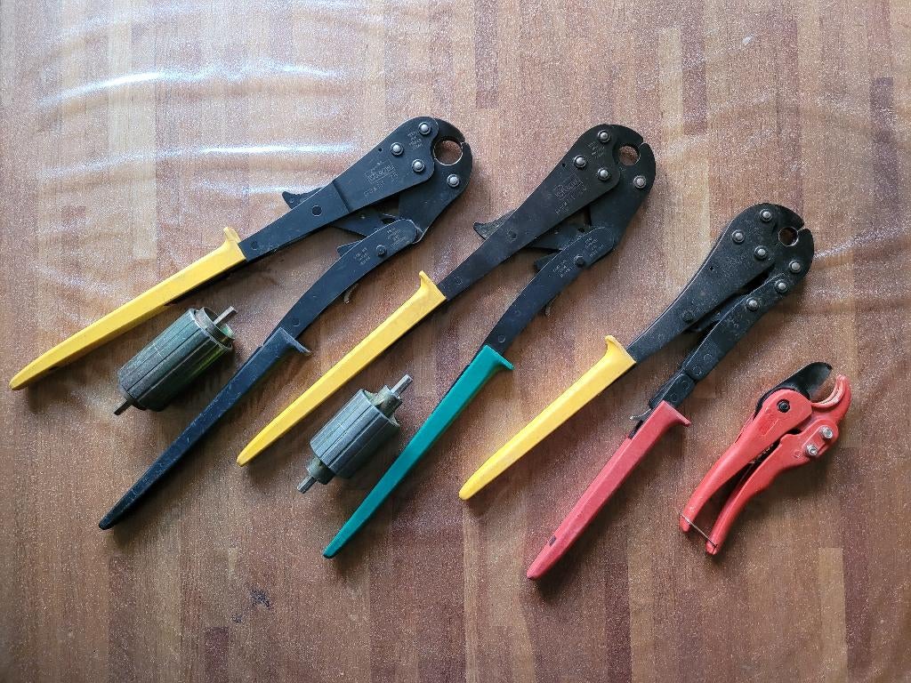 Te huur, Pexfit / Smartpress perstangen 16 - 20 - 25 mm, Ophalen of Verzenden, Zo goed als nieuw