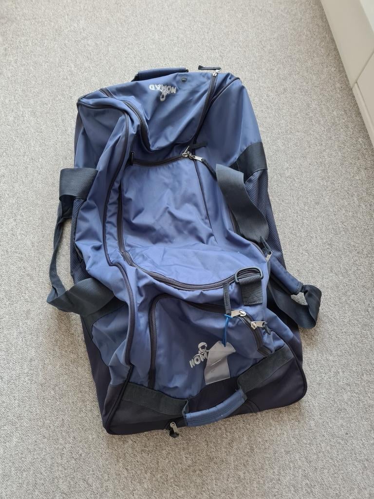 Nomad rugzak backpack  blauw zo goed als nieuw!, 30 cm of meer, Zwart, Zo goed als nieuw, Wieltjes