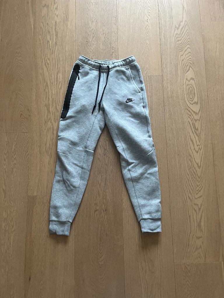 Nike Tech Fleece grijs XS, Nike, Ophalen of Verzenden, Zo goed als nieuw, Grijs