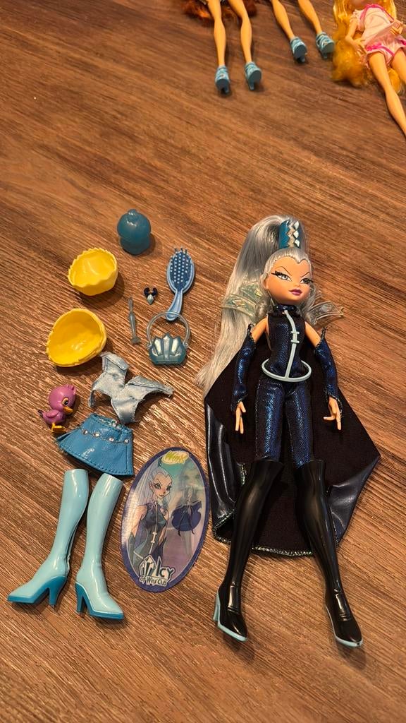 Winx club pop Icy, Verzamelen, Poppen, Gebruikt, Pop, Ophalen of Verzenden
