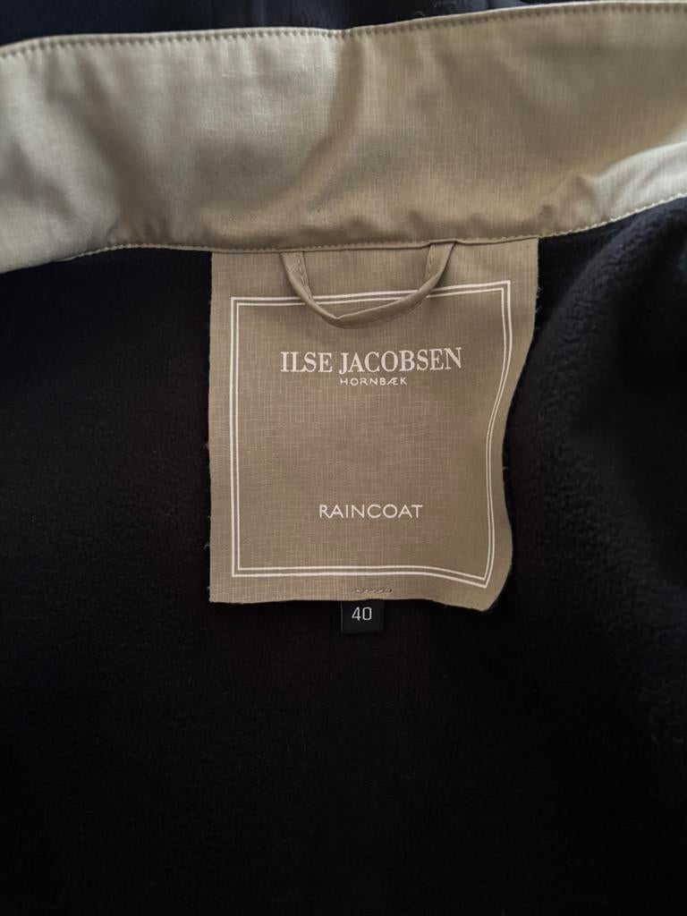Ilse Jacobsen regenjas maat 40, Ophalen of Verzenden, Zo goed als nieuw, Maat 38/40 (M), Overige kleuren