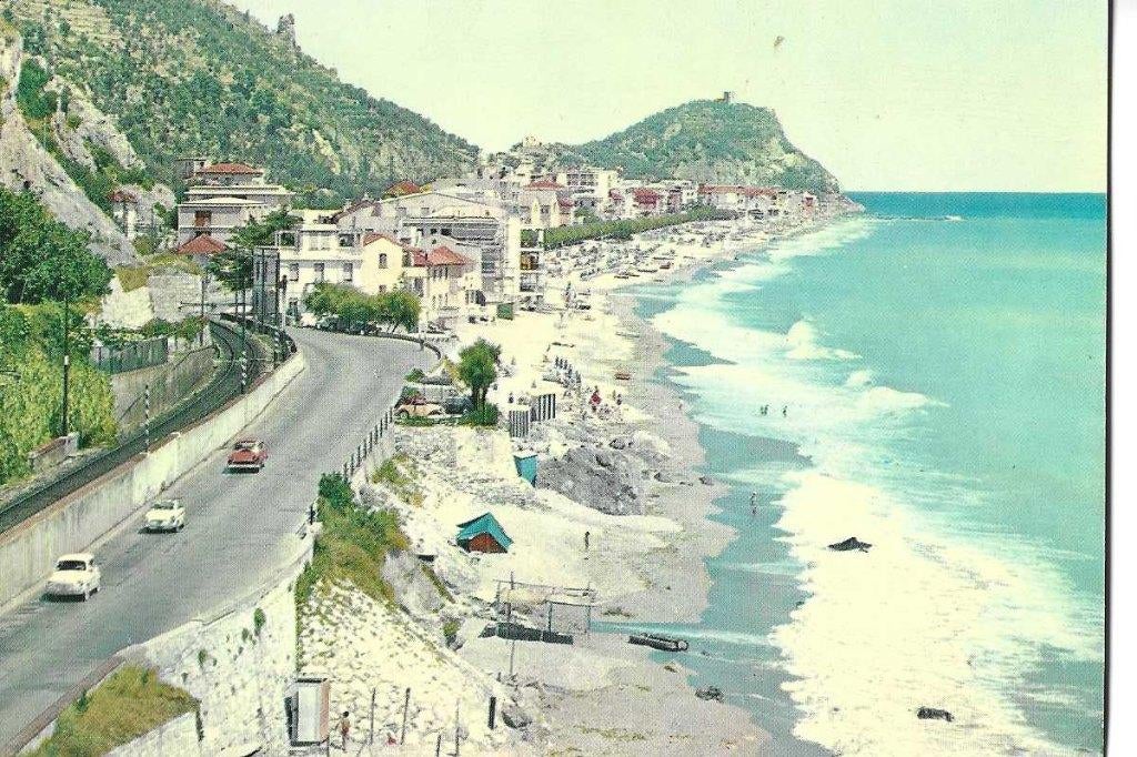 varigotti  zgn.hollands dorp  italië, Verzenden, 1960 tot 1980, Ongelopen, Italië