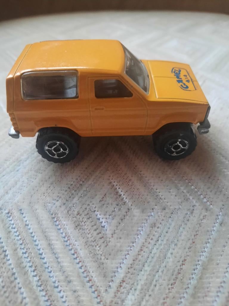 Vintage metalen autootje uit de jaren 70, Hobby en Vrije tijd, Modelauto's | 1:18, Ophalen of Verzenden, Gebruikt, Auto, Overige merken