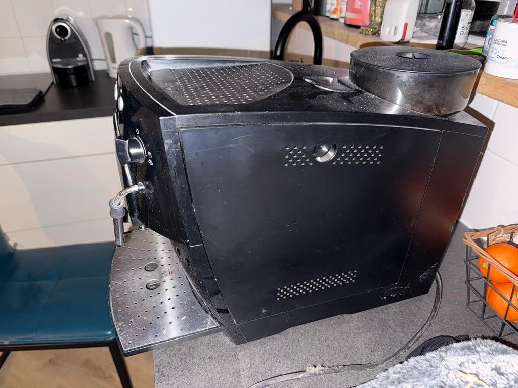 Bosch Benvenuto Classic BonenKoffie Automaat, Ophalen, Zo goed als nieuw