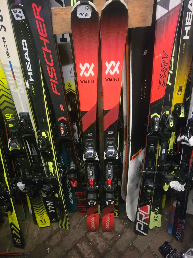 154cm VOLKL DEACON 74 CARVE SKIS, Overige merken, 160 tot 180 cm, Ophalen of Verzenden, Zo goed als nieuw