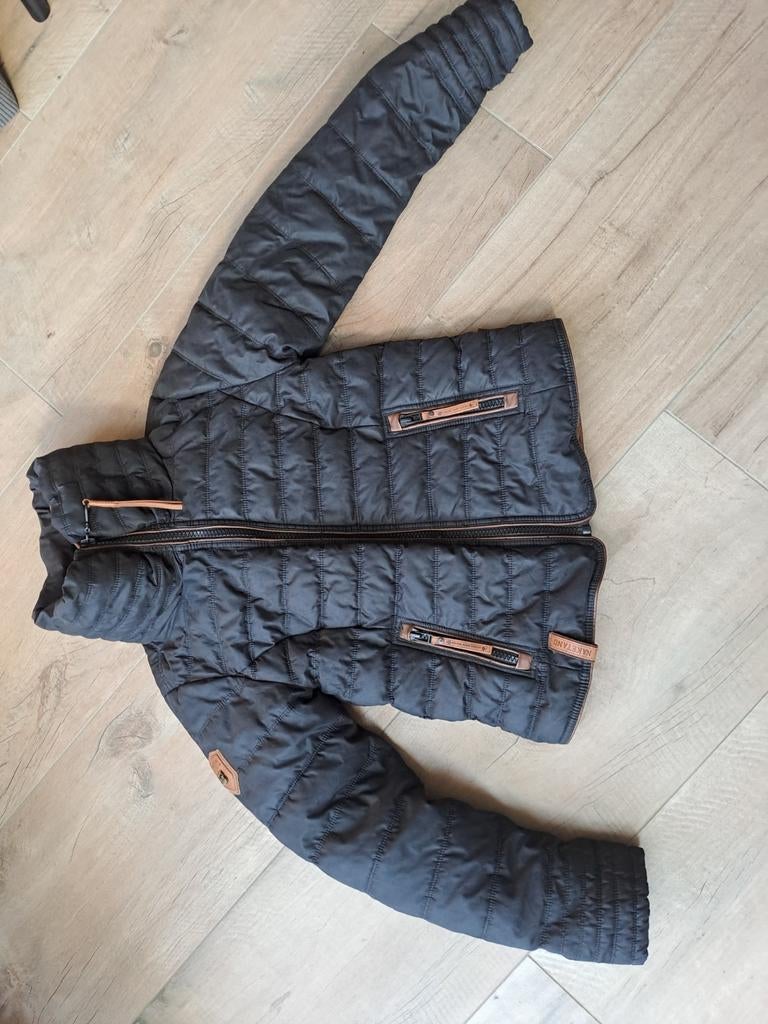 Naketano winterjas maat M (valt klein) - ZGAN, Kleding | Dames, Jassen | Winter, Ophalen of Verzenden, Zo goed als nieuw, Zwart