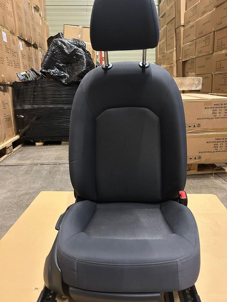 Audi A3 Stoelen Hatchback 2018 - Zo Goed Als Nieuw!, Ophalen of Verzenden, Gebruikt, Audi