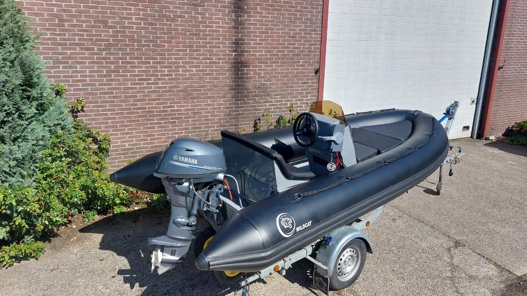 Wildcat 410 Sundeck RIB met Yamaha 25 pk EFI Viertakt Ptrim, Zo goed als nieuw, Benzine, Minder dan 70 pk, Overige materialen