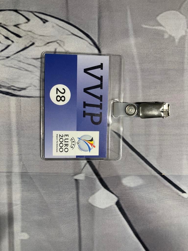 VIP PAS EURO 2000, Ophalen of Verzenden, Zo goed als nieuw, Overige binnenlandse clubs, Overige typen