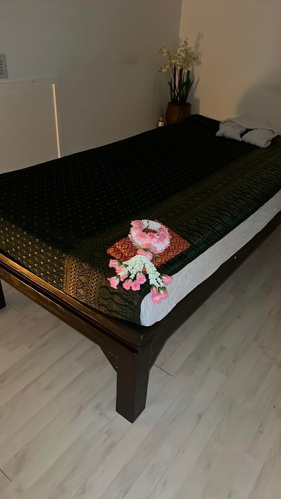 Thaise massage matrassen, Ophalen, Zo goed als nieuw