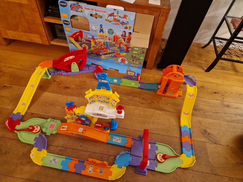 Toet toet auto's Super RC Racecircuit, Kinderen en Baby's, Speelgoed | Vtech, Ophalen, Gebruikt