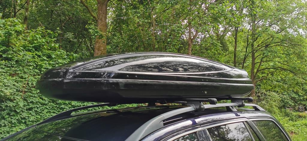 Te huur Thule Atlantis 900 dakkoffer 630 liter, Auto diversen, Dakkoffers, Ophalen