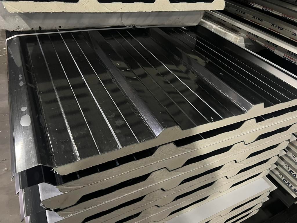 Diverse partijen geisoleerde dakplaten en wandpanelen., Ophalen, Zo goed als nieuw, Overige materialen, Minder dan 20 mm