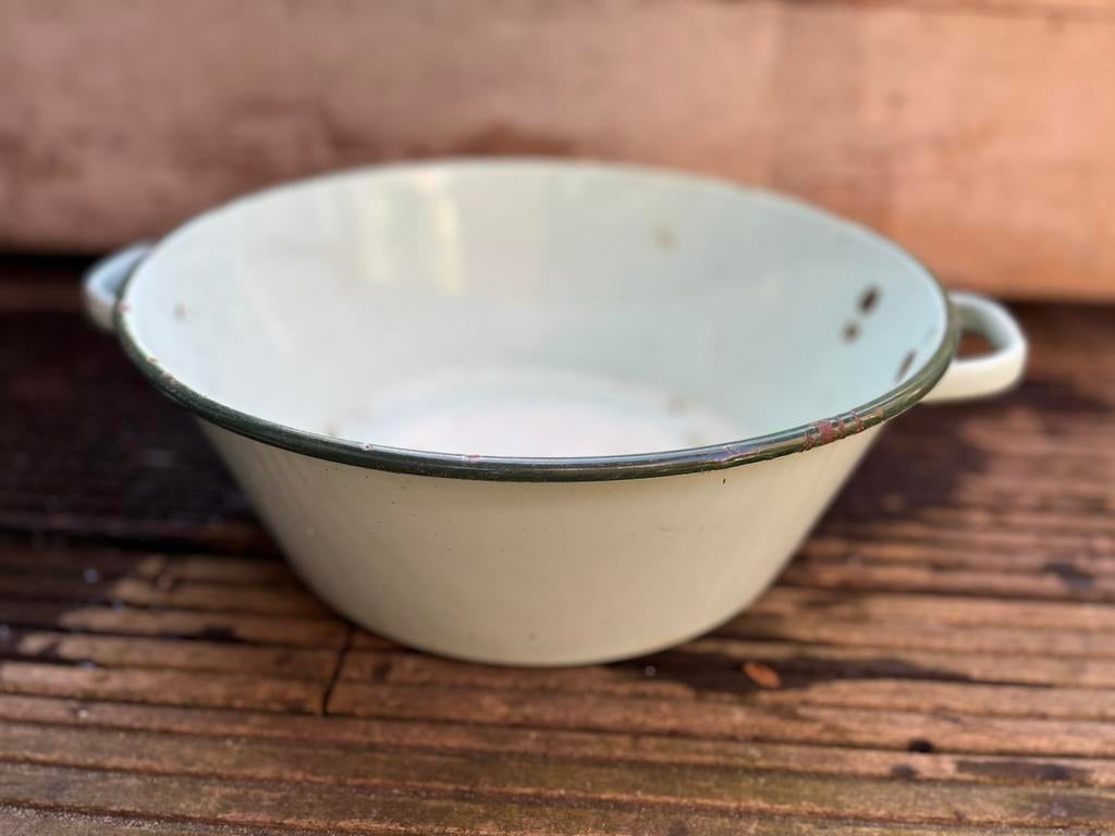 Emaille schaal met handvatten lichtgroen brocante, Ophalen of Verzenden