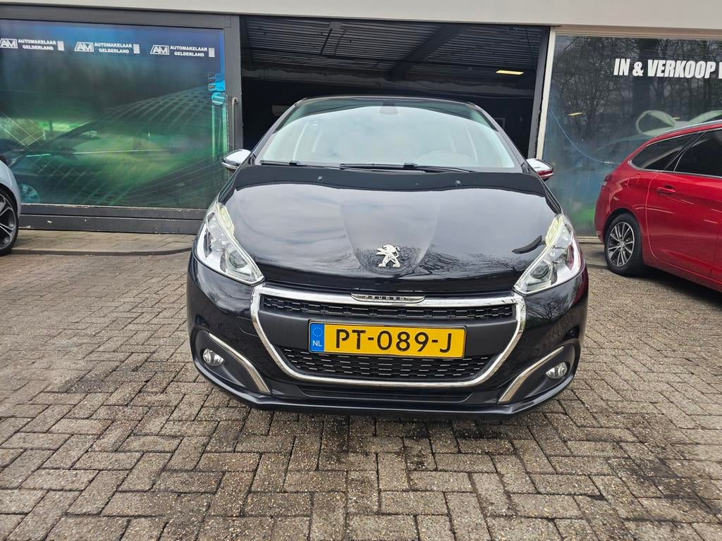 Peugeot 208 1.2 PureTech Allure | AUTOMAAT | NW DISTR RIEM |, Stof, Gebruikt, Euro 6, 1199 cc