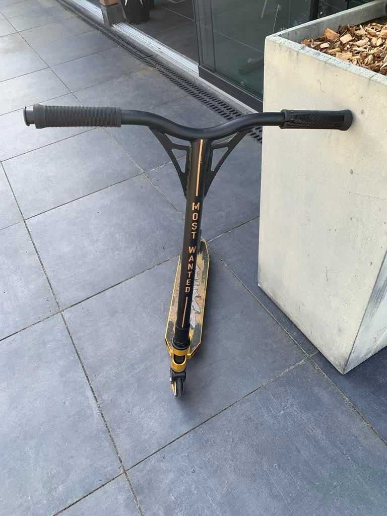 Most Wanted stuntstep, Fietsen en Brommers, Steps, Ophalen of Verzenden, Gebruikt, Gewone step