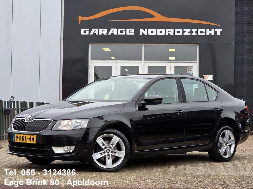 Skoda Octavia 1.4 TSI 140pk Greentech Ambition NAVIGATIE|CRU, Auto's, Skoda, Voorwielaandrijving, Gebruikt, Euro 6, 4 cilinders
